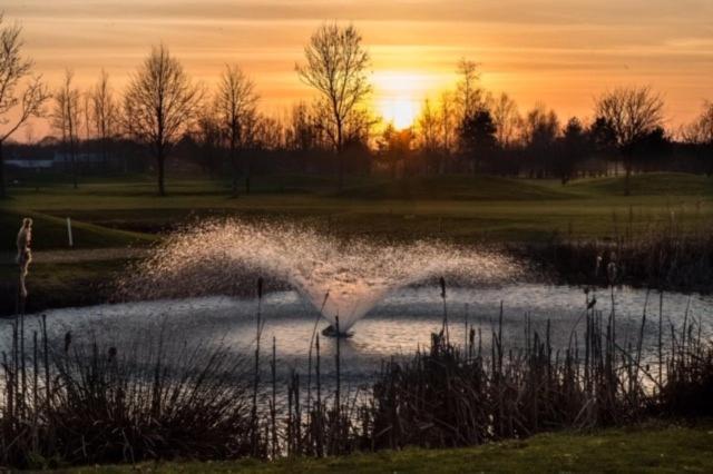 Silverstone Golf Club And Hotel Zewnętrze zdjęcie